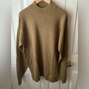 NWOT A|K|A Eddie Bauer Light Brown 100% Wool Ribbed Mock Neck Sweater SZ MT